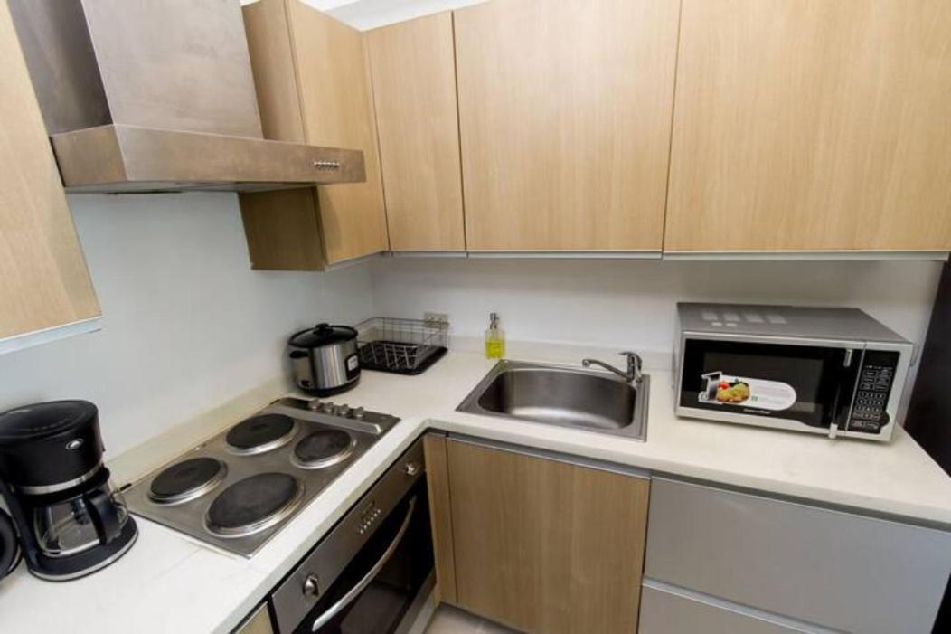 Bgc Private Apartments Manila Bagian luar foto